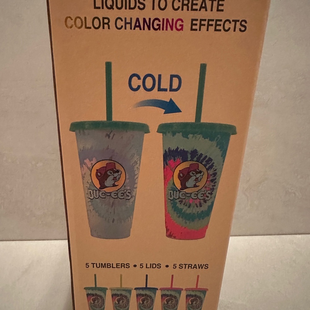 NEW Buc-ee’s Color-Changing Tumblers (5-Pack) – Tie-Dye Edition Brand New - Picture 4 of 6